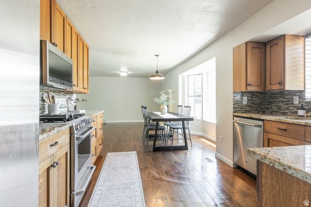 3063 W HOLDERSHILL LN, Taylorsville, UT 84129