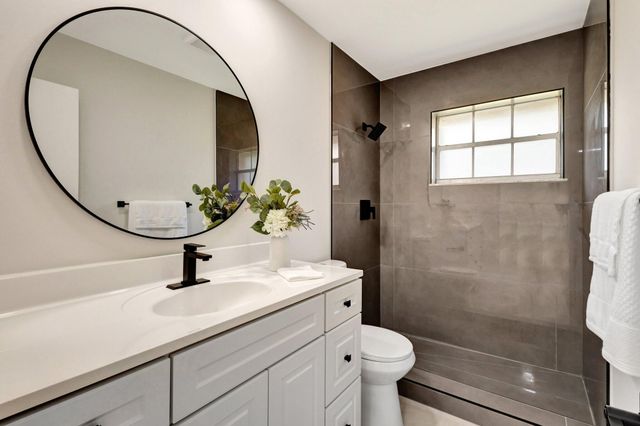 733 Nantucket Circle, Lake Worth, FL 33467