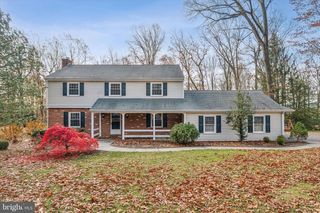 1042 W KINGS HWY, Coatesville, PA 19320