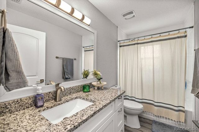 1348 W McNeal Drive, Citrus Springs, FL 34434