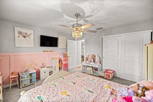 1348 W McNeal Drive, Citrus Springs, FL 34434