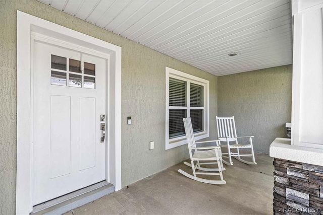1348 W McNeal Drive, Citrus Springs, FL 34434