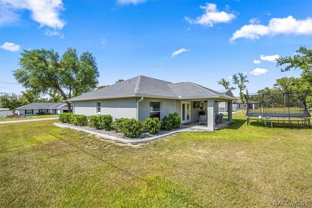 1348 W McNeal Drive, Citrus Springs, FL 34434