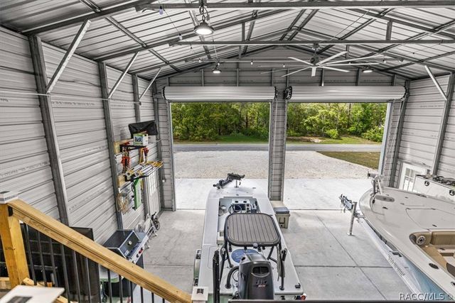 1348 W McNeal Drive, Citrus Springs, FL 34434