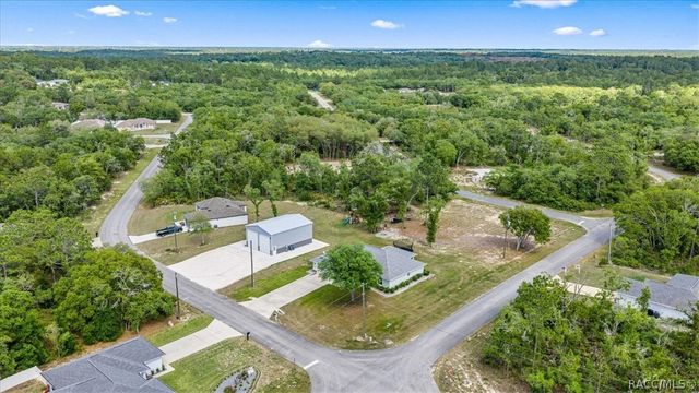 1348 W McNeal Drive, Citrus Springs, FL 34434