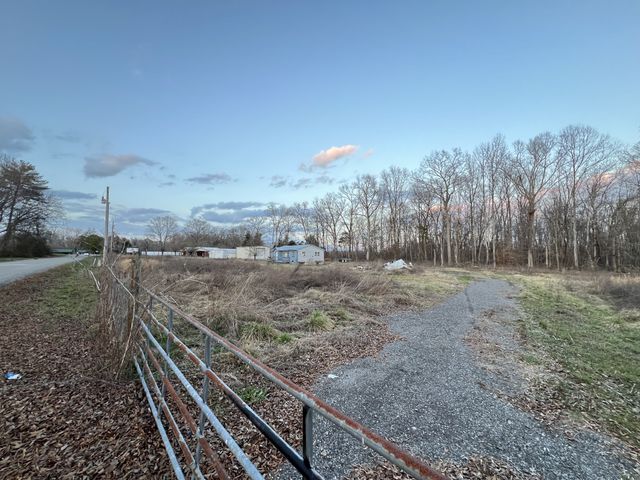 488 McQuade Cir, Mcminnville, TN 37110