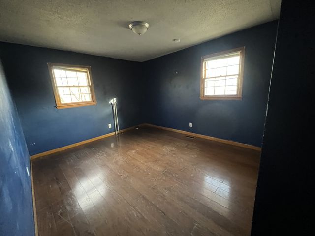 488 McQuade Cir, Mcminnville, TN 37110