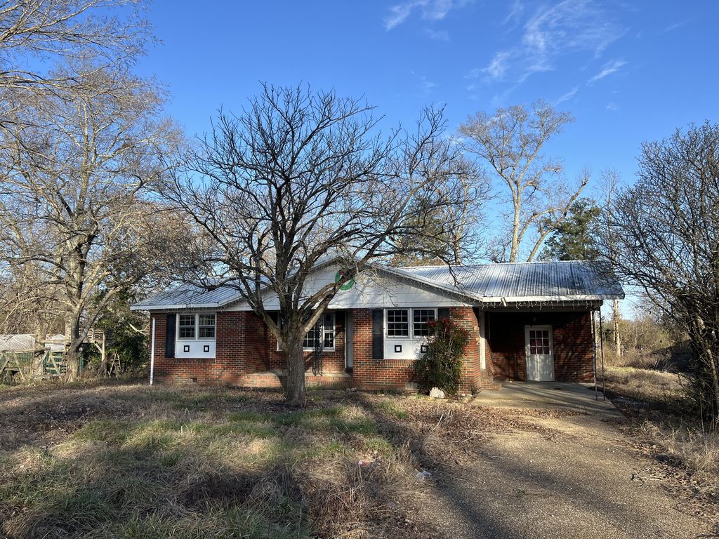 488 McQuade Cir, Mcminnville, TN 37110