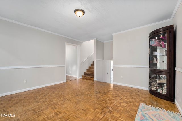 108 Saratoga Circle, Elizabethton, TN 37643