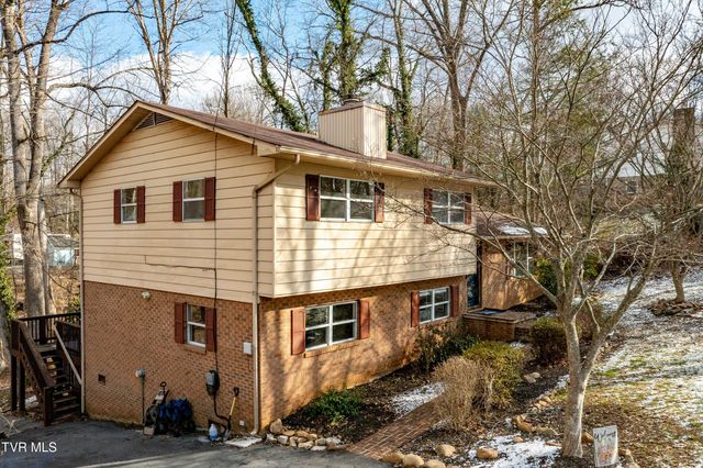 108 Saratoga Circle, Elizabethton, TN 37643