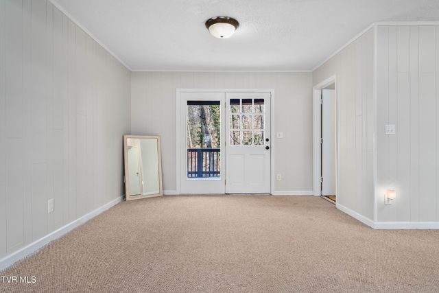 108 Saratoga Circle, Elizabethton, TN 37643