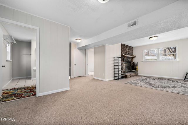 108 Saratoga Circle, Elizabethton, TN 37643