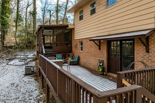 108 Saratoga Circle, Elizabethton, TN 37643