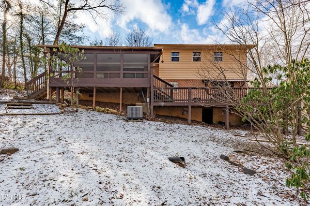 108 Saratoga Circle, Elizabethton, TN 37643