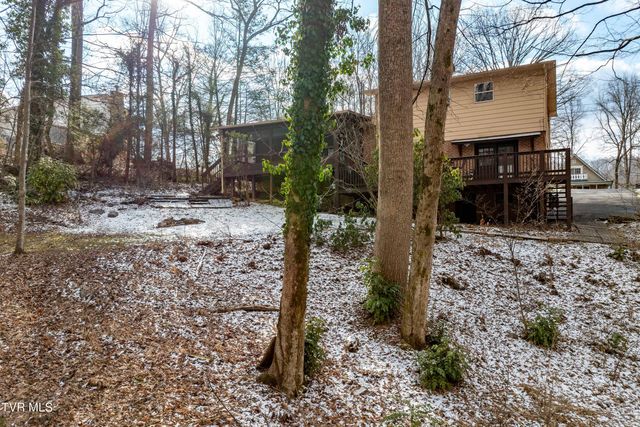 108 Saratoga Circle, Elizabethton, TN 37643