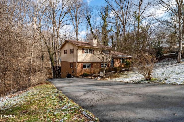 108 Saratoga Circle, Elizabethton, TN 37643