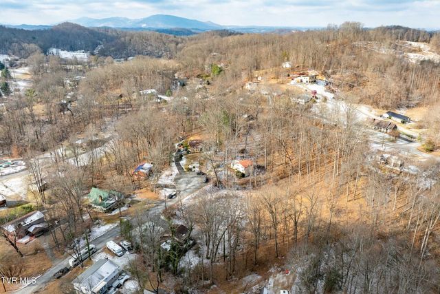 108 Saratoga Circle, Elizabethton, TN 37643