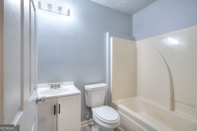 1106 Caroline Court, Loganville, GA 30052