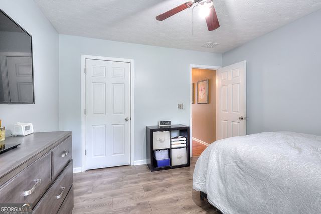 1106 Caroline Court, Loganville, GA 30052