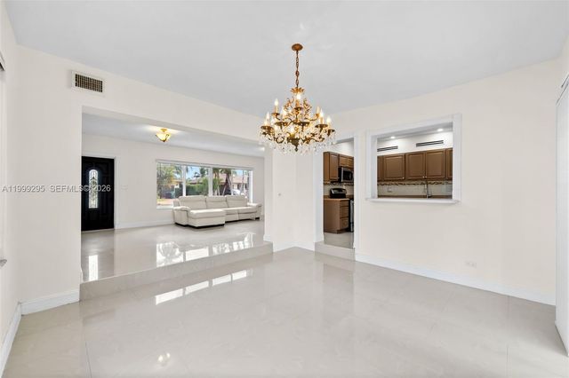 261 188th St 261, Sunny Isles Beach, FL 33160