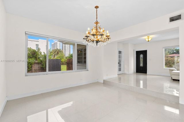 261 188th St 261, Sunny Isles Beach, FL 33160