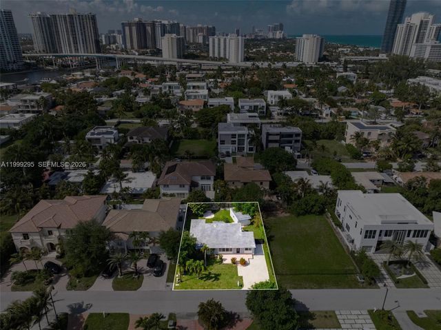 261 188th St 261, Sunny Isles Beach, FL 33160