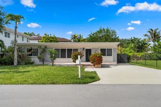 261 188th St 261, Sunny Isles Beach, FL 33160