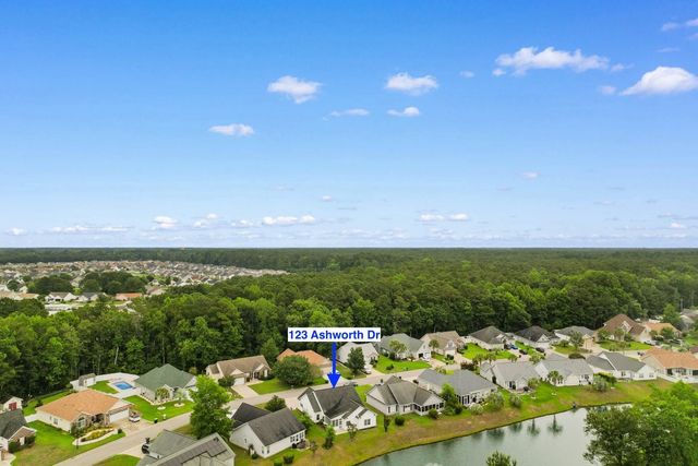 123 Ashworth Dr., Little River, SC 29566
