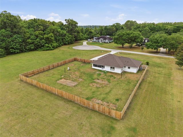 15857 NW 249TH TERRACE, High Springs, FL 32643
