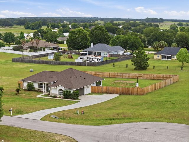 15857 NW 249TH TERRACE, High Springs, FL 32643