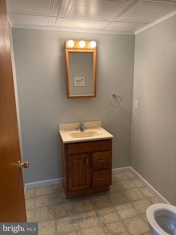 214 ZIEGLER ST, Mount Joy, PA 17552