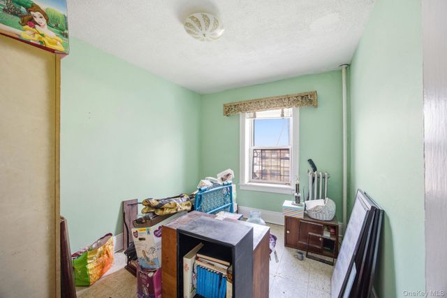 2317 33rd Avenue, Astoria, NY 11106