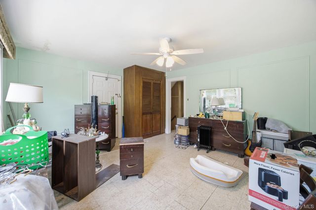 2317 33rd Avenue, Astoria, NY 11106