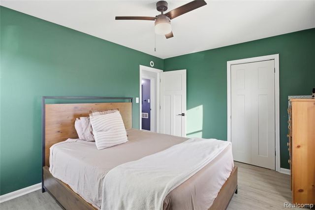 28642 7 Mile Road, Livonia, MI 48152