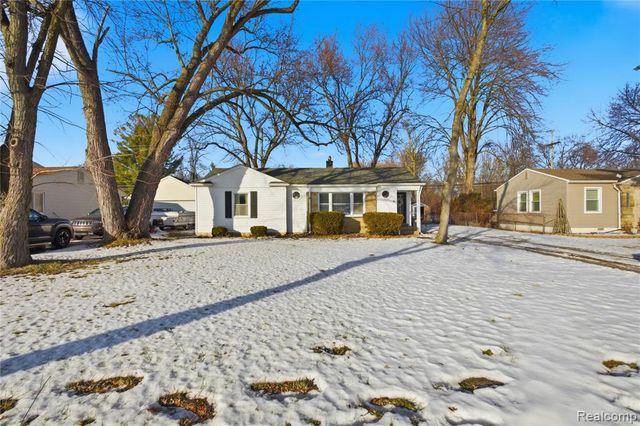 28642 7 Mile Road, Livonia, MI 48152