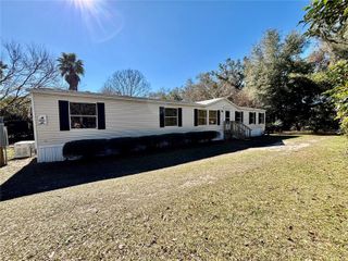 3500 W HIGHWAY 329, Reddick, FL 32686