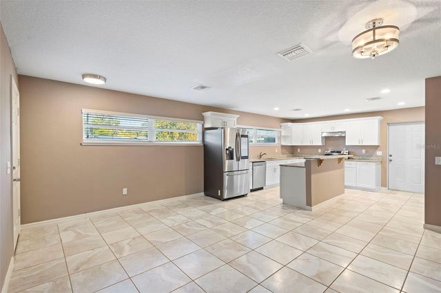 1505 FLORADEL AVENUE, Leesburg, FL 34748