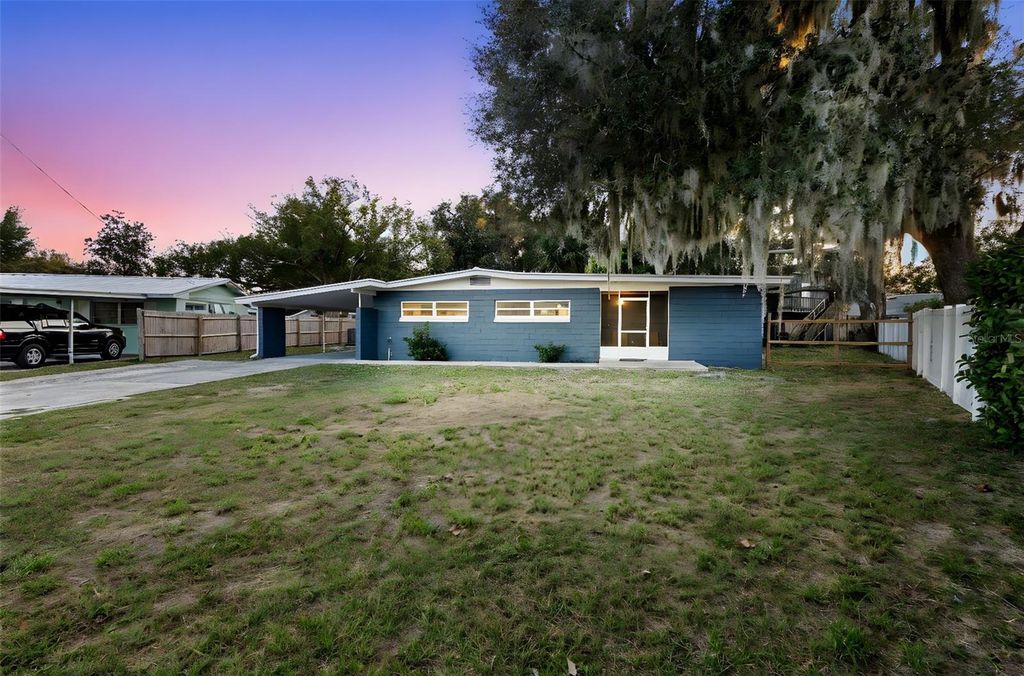 1505 FLORADEL AVENUE, Leesburg, FL 34748