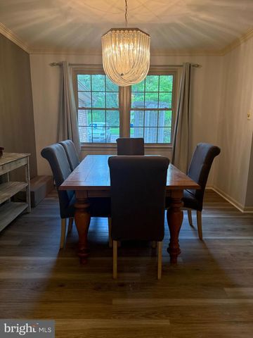 51 CHRISTOPHER MILL RD, Medford, NJ 08055