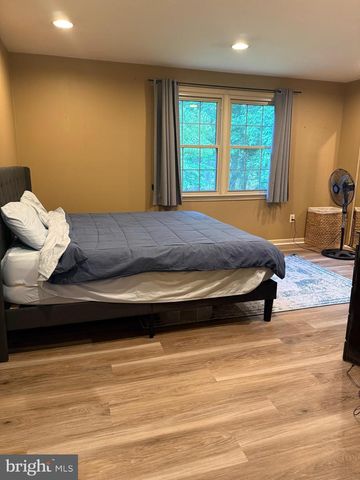 51 CHRISTOPHER MILL RD, Medford, NJ 08055