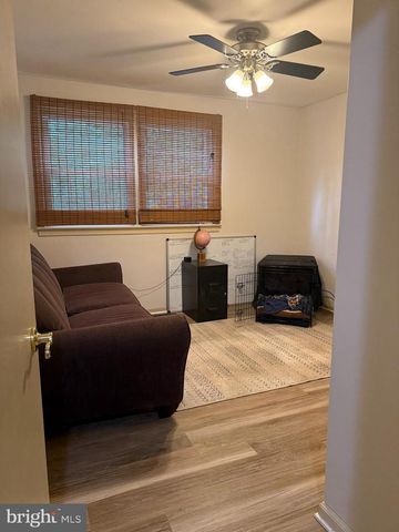 51 CHRISTOPHER MILL RD, Medford, NJ 08055