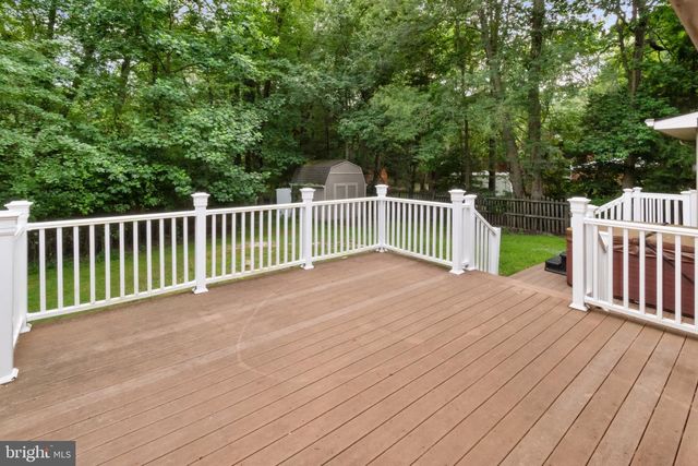 51 CHRISTOPHER MILL RD, Medford, NJ 08055