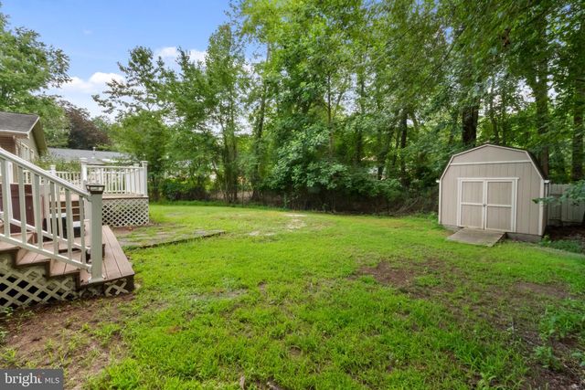 51 CHRISTOPHER MILL RD, Medford, NJ 08055