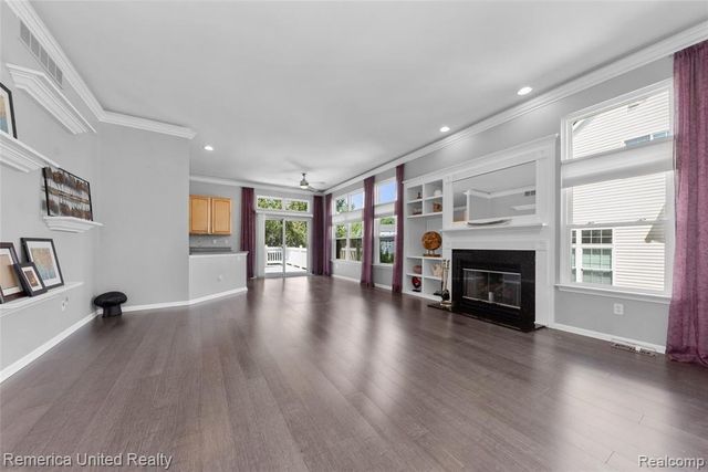 1200 Portsmouth Drive, Howell, MI 48843