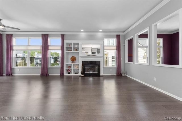 1200 Portsmouth Drive, Howell, MI 48843