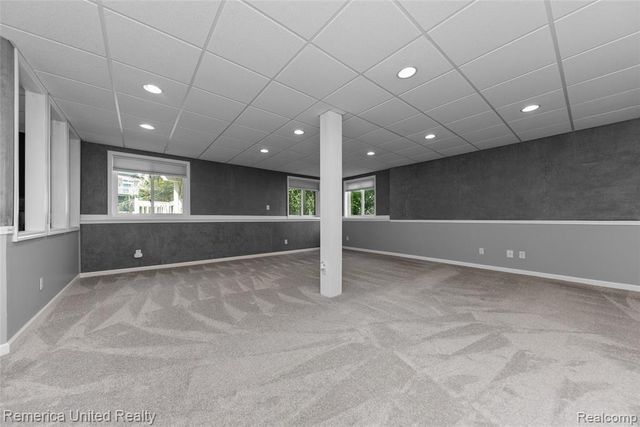 1200 Portsmouth Drive, Howell, MI 48843