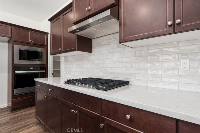 1189 Magnolia Court W, Madera, CA 93636