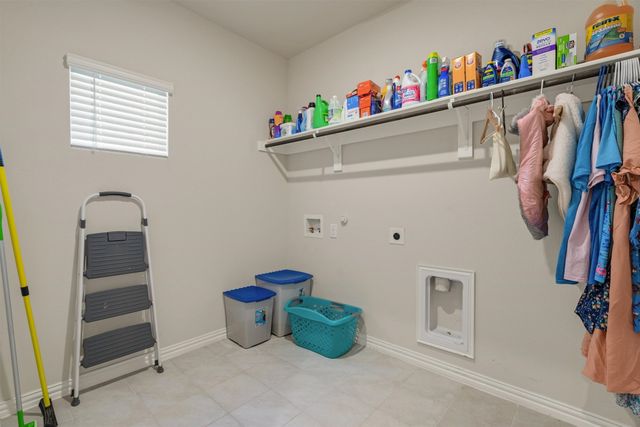 1405 Rolling Fox Drive, Forney, TX 75126