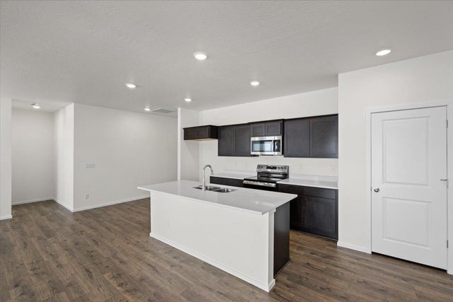 418 N Arcadia Ave, Deer Park, WA 99006