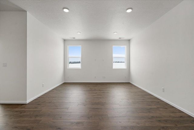 418 N Arcadia Ave, Deer Park, WA 99006